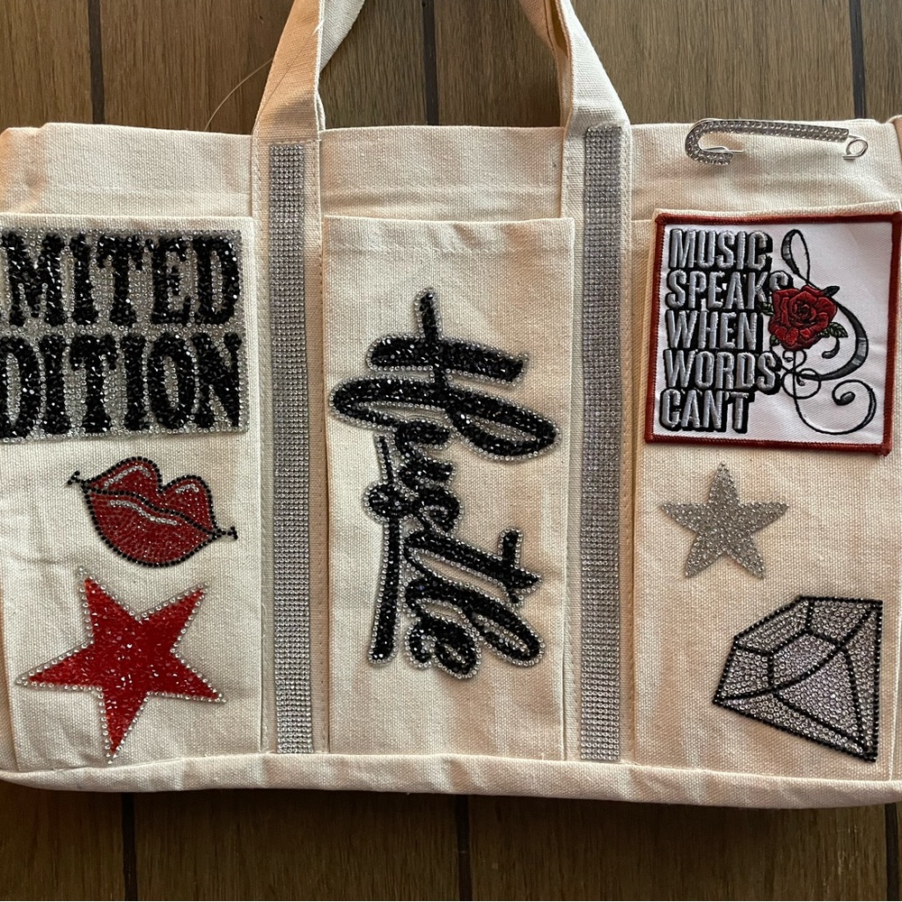 The Blinged Canvas Carpenter tote 👜